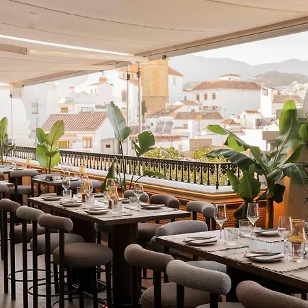 El Pilar Andalucia エステポナ