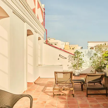 El Pilar Andalucia ホテル 4*