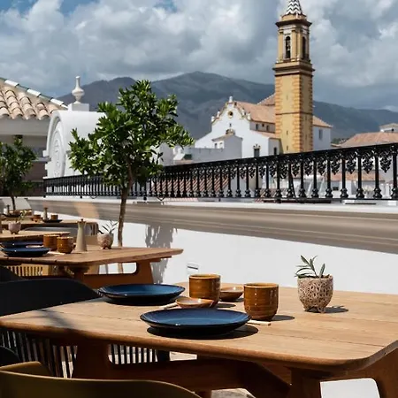 Szálloda El Pilar Andalucia 4*