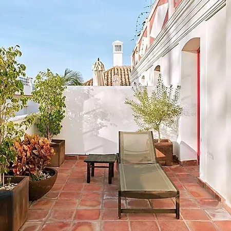 Hotell El Pilar Andalucia 4*