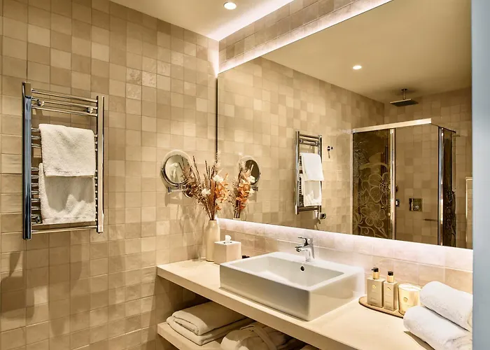 Hotel El Pilar Andalucia 4*