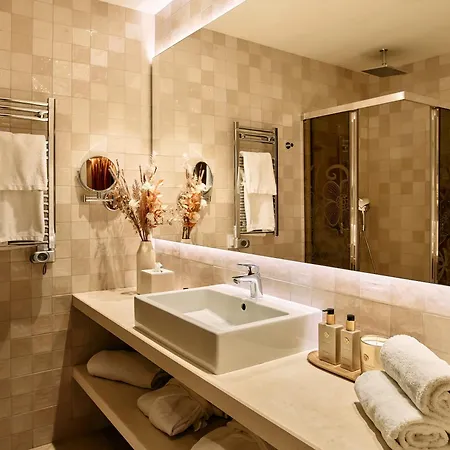 El Pilar Andalucia Hotell